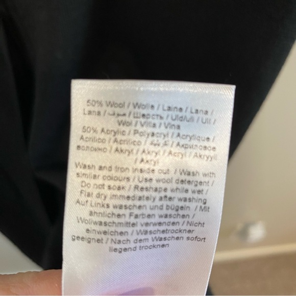 InWear - Black Wool Blend Sleeveless Noah Cardigan - M - Picture 11 of 11